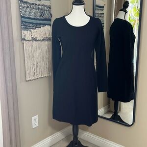 Duluth Trading Company long sleeve knee length dress